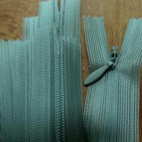 Fermeture eclair invisible bleu menthe glaciale