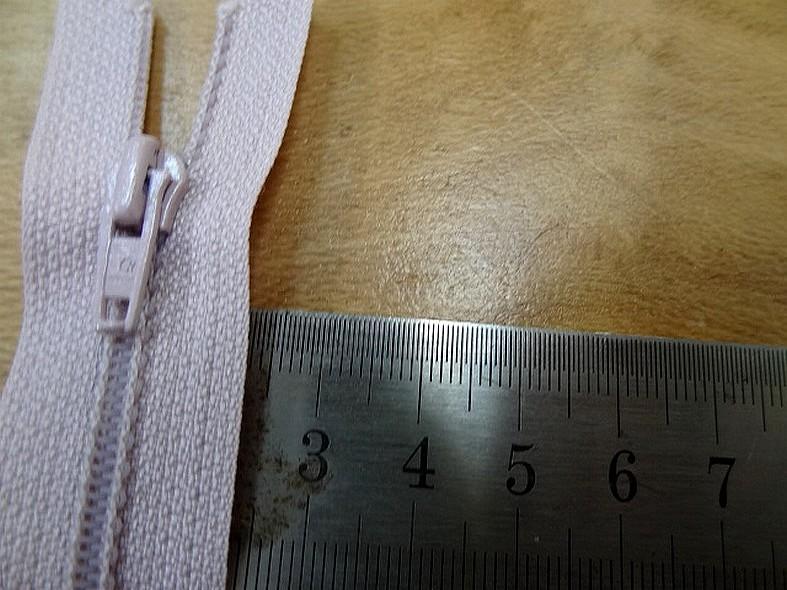 Fermeture eclair rose poudre 10 20 cm 11