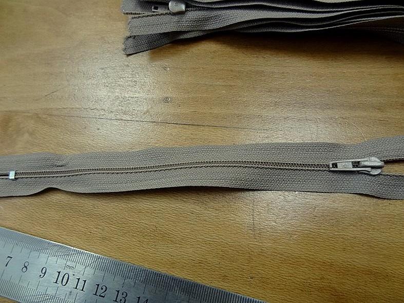 Fermeture eclair teinte chataigne clair 18 cm 5