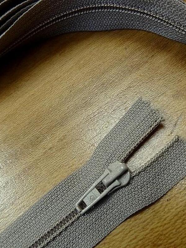 Fermeture eclair teinte chataigne clair 18 cm 6