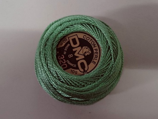 Fil coton perle dmc 320 vert lichen 1