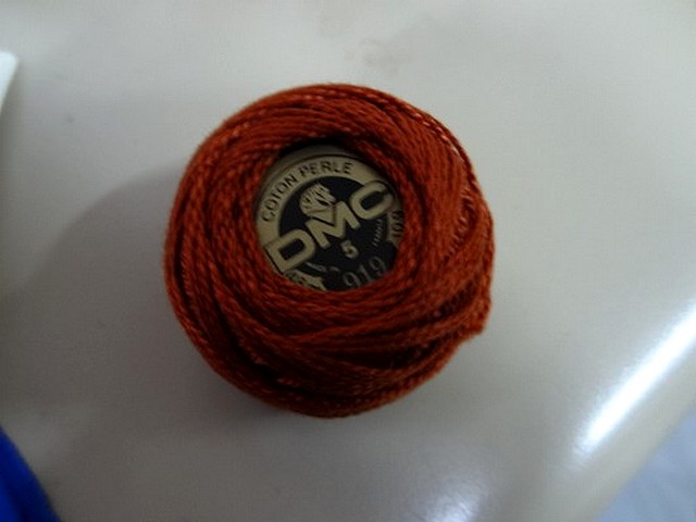 Fil coton perle dmc 919 brique 3