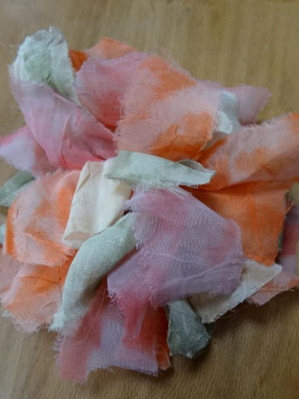 Fleur a coudre en mousseline orange rose vert 1 
