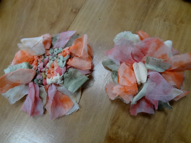 Fleur a coudre en mousseline orange rose vert 3