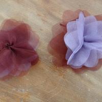 Fleur a coudre mousseline lie de vin orchidee 1