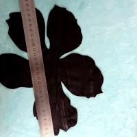 Fleur tissu noir plisse decoupe laser 2