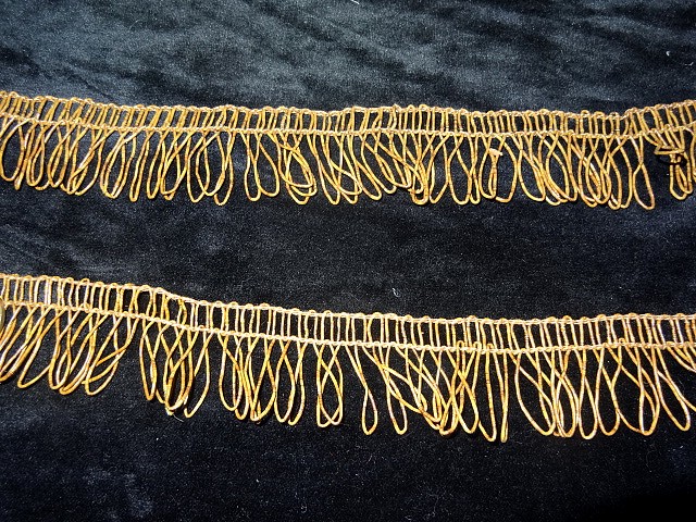 Frange bouclee coco 1