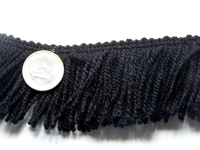 Frange de lainage acrylique noire 2 