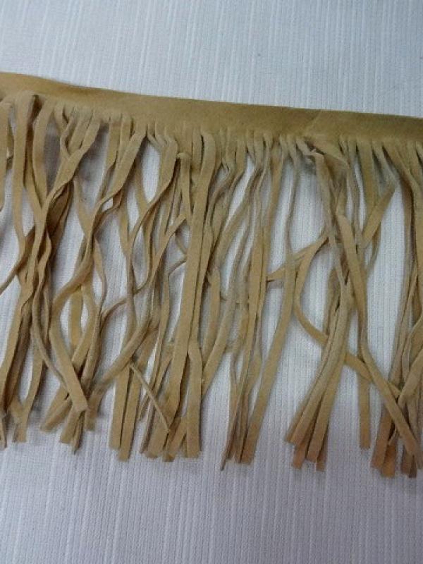 Frange faux daim teinte papier kraft 1 
