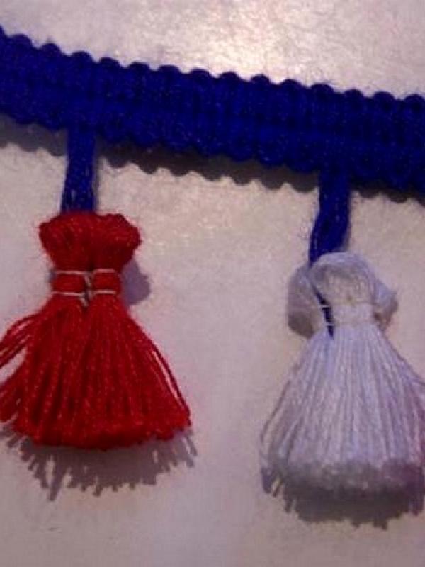 Frange pompons tricolore 2 