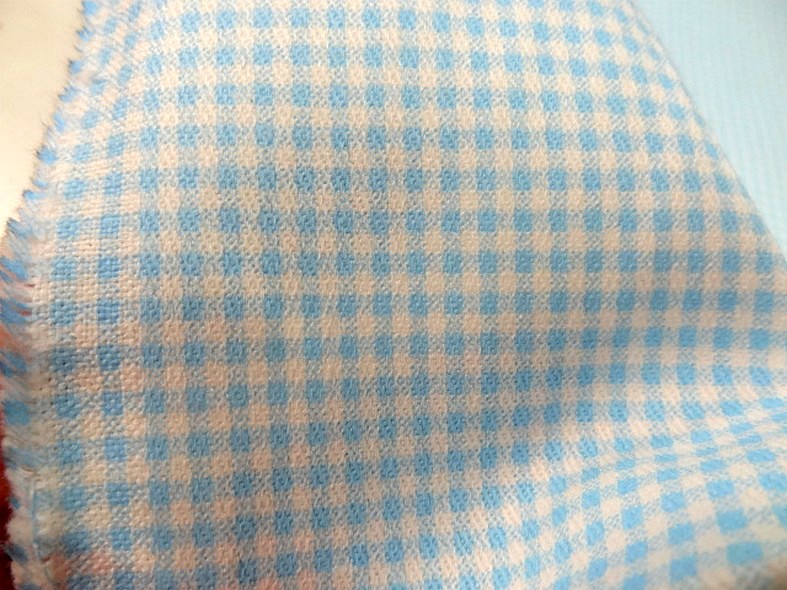 Gabardine legere coton vichy blanc et turquoise 1