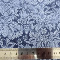 Gabardine motif classique fond bleu de prusse et guede 3 