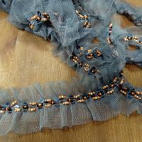 Galon ballet resille gris bleute et perles de rocaille saumon 1