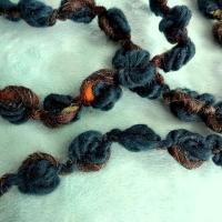 Galon boutons de roses bleu canard 1