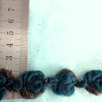 Galon boutons de roses bleu canard 2