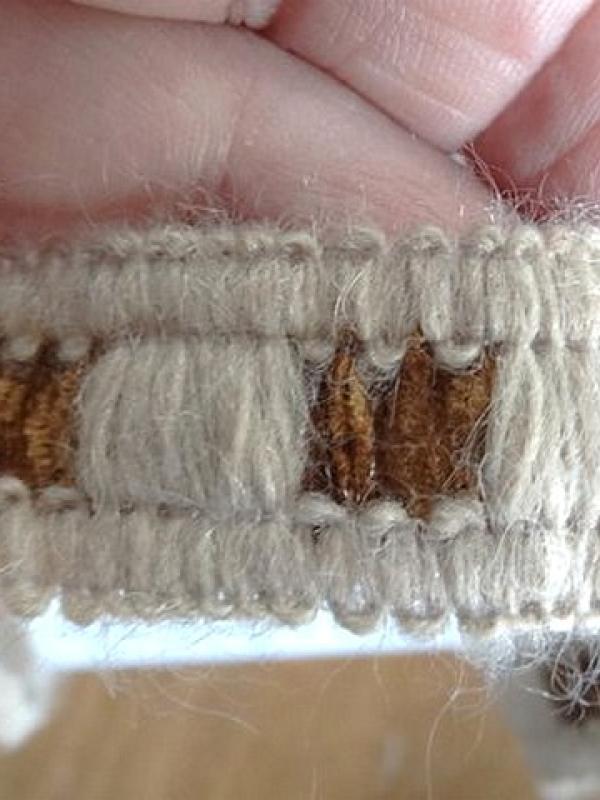 Galon cache cache beige clair et caramel 01 3