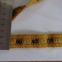 Galon cache cache ocre et vert anglais01 2