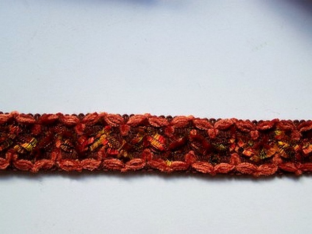Galon colibri velours chenille corail 1