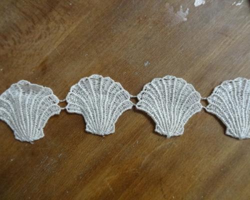 Galon coquilles st jacques ecru 1 