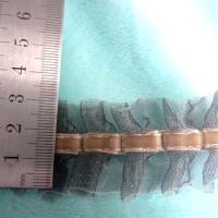 Galon d organza bouillonnant beige gris 2