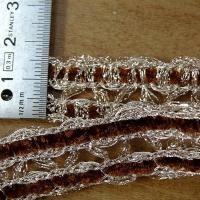 Galon duo velours chenille caramel et lurex argent 2 