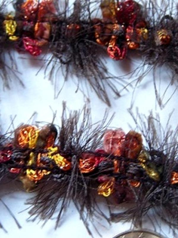 Galon duvet et fleurs orange jaune 3 
