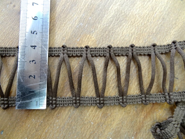 Galon entre deux morgane brun 1