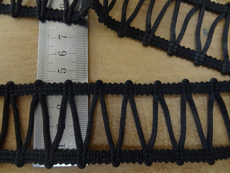 Galon entre deux morgane teinte noire 2