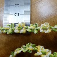 Galon fin vert anis jaune chaine de fleurs 2 