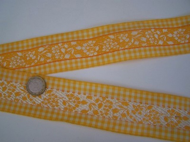 Galon fleuri blanc jaune borde de vichy 1 1