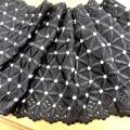 Galon lycra noir brode style broderie anglaise 2 