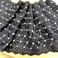 Galon lycra noir brode style broderie anglaise 2