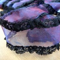 Galon organza rose violet dentelle noire 1