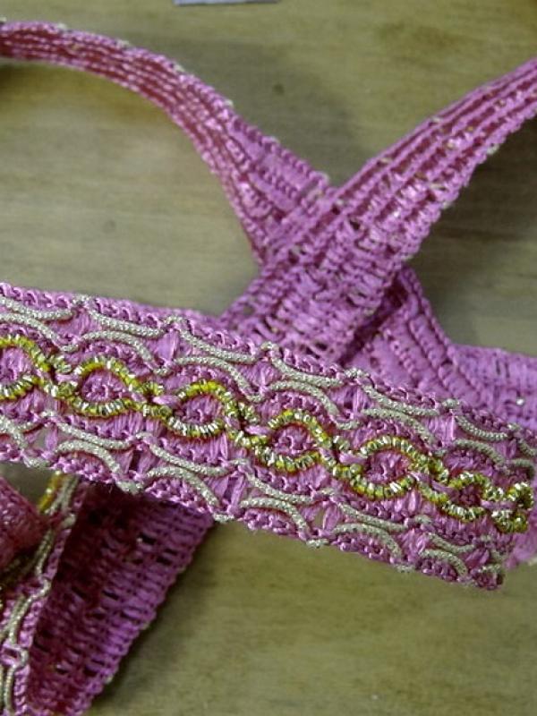 Galon rayonne rose orchidee et lurex dore 1 