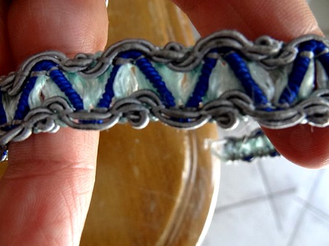 Galon rayonne zigzag gris bleu 1