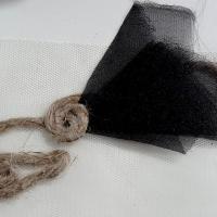 Galon resille et fil de lin motif tulipe noire 2 