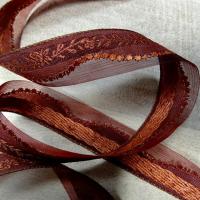 Galon semi transparent rouge turc brode corail 1