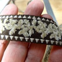 Galon sibylle marron velours beige sable 3 