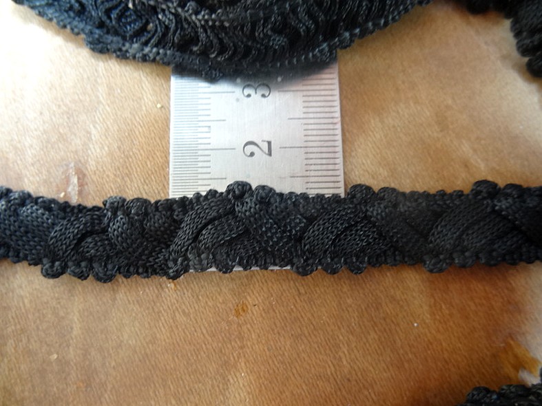 Galon souple tresse noir 2