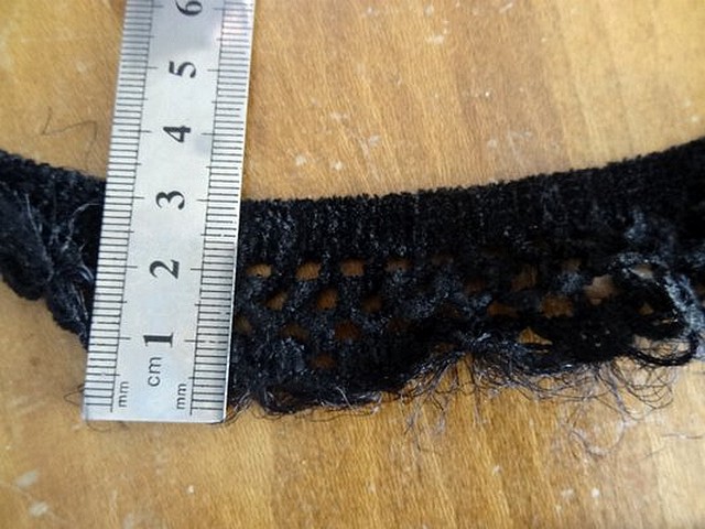 Galon tricote elastique velours chenille noir 2 