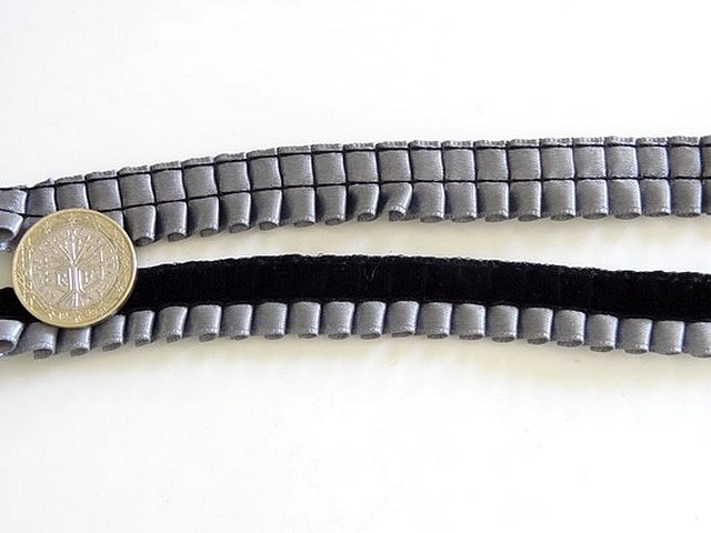 Galon tsarine gris et noir 1