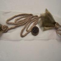 Galon tulipe lin et organza bronze sur resille 1 