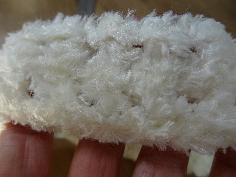 Galon velours chenille blanc casse ajoure 3