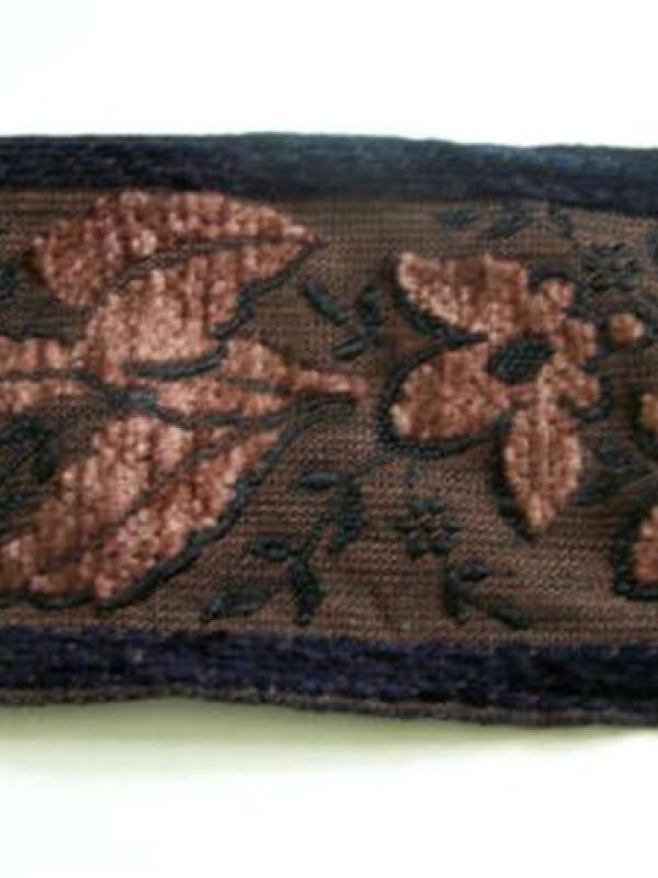 Galon velvet marron caramel 2