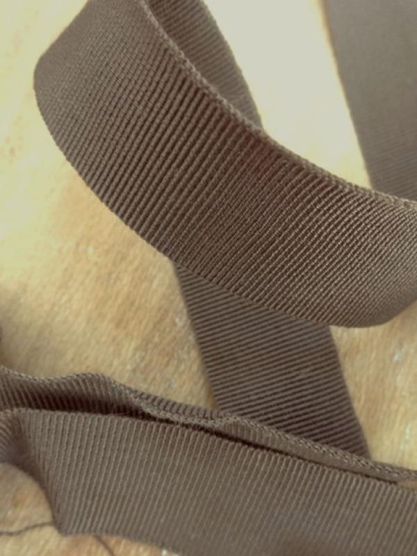 Gros grain marron cafe 22 mm 1