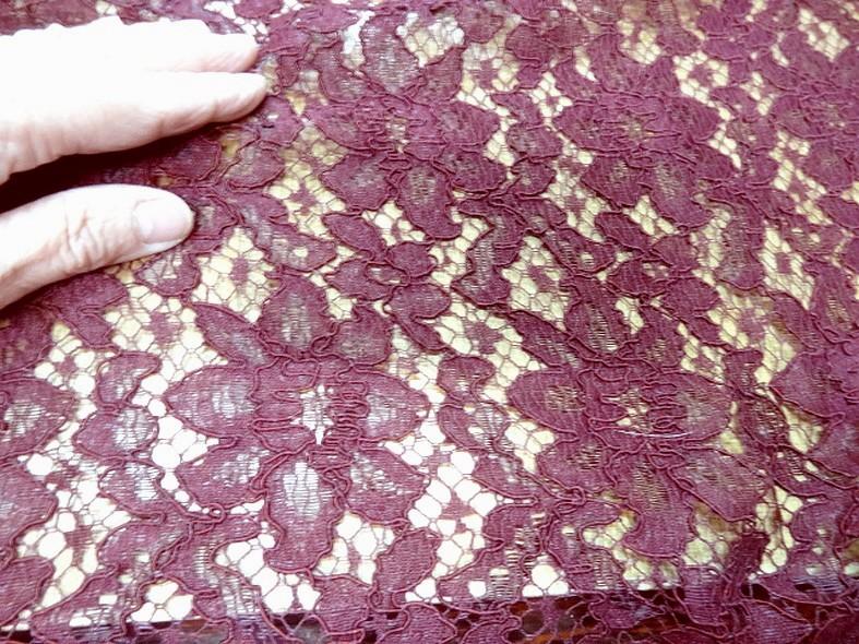 Guipure bordeaux lie de vin 4