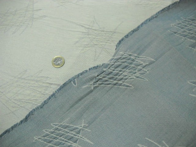 Jean double faces gribouillage cousu 1