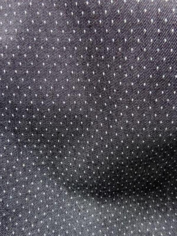 Jean noir a pois facon plumetis reversible 2 
