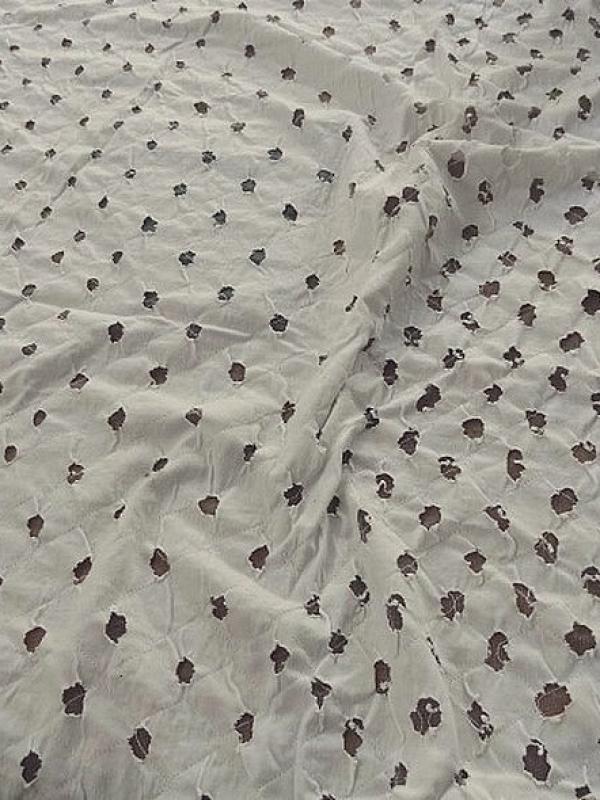 Jersey blanc facon grunge sur resille 1 