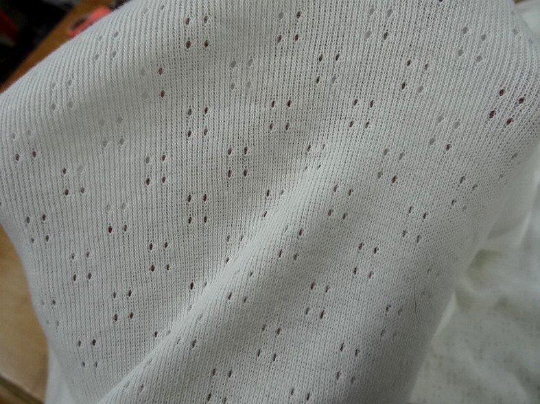 Jersey coton blanc casse motif picot 3 
